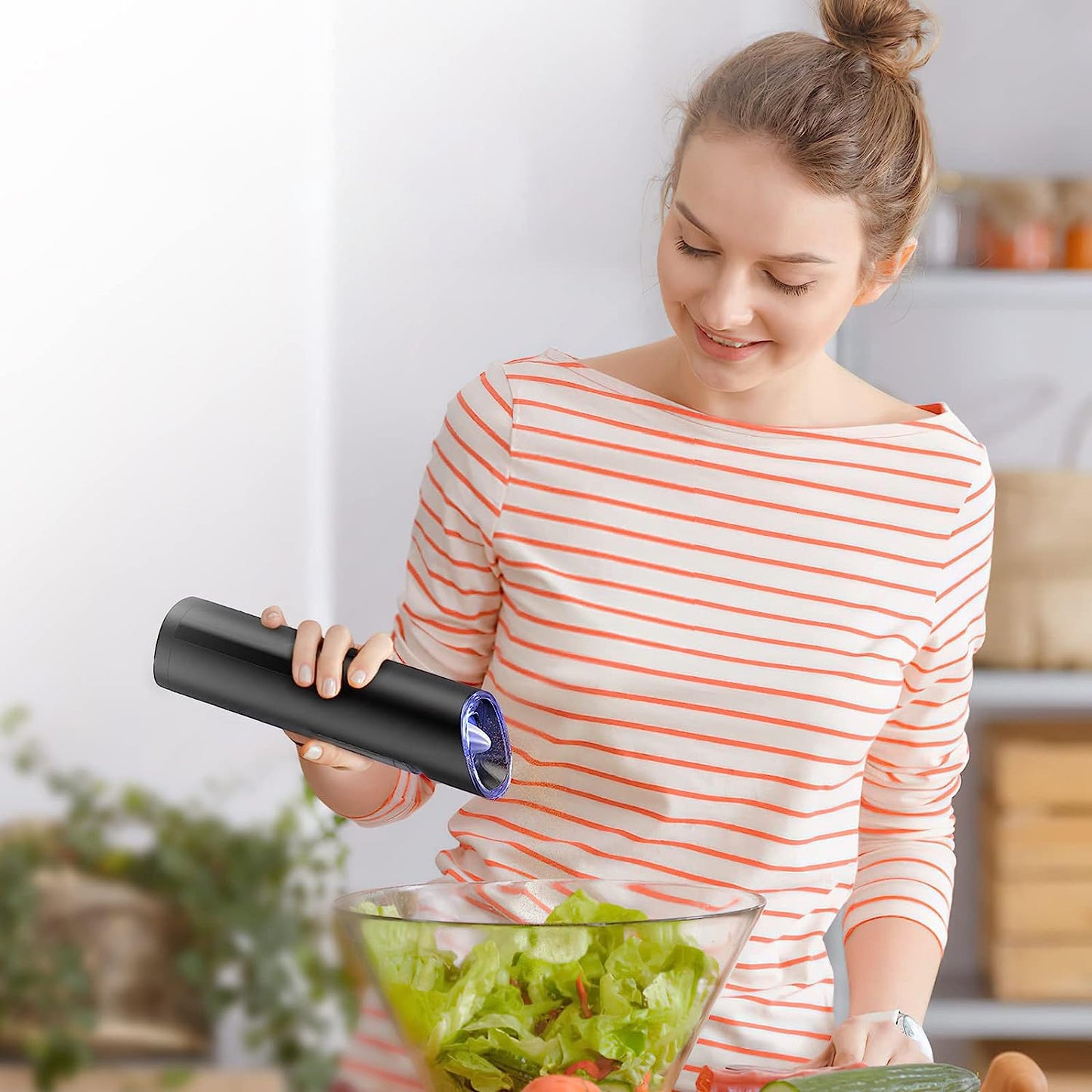 Electric Salt & Pepper Grinder – Gravity Sensor, LED Light, Adjustable Coarseness, One-Hand Operation | Battery Powered Mill